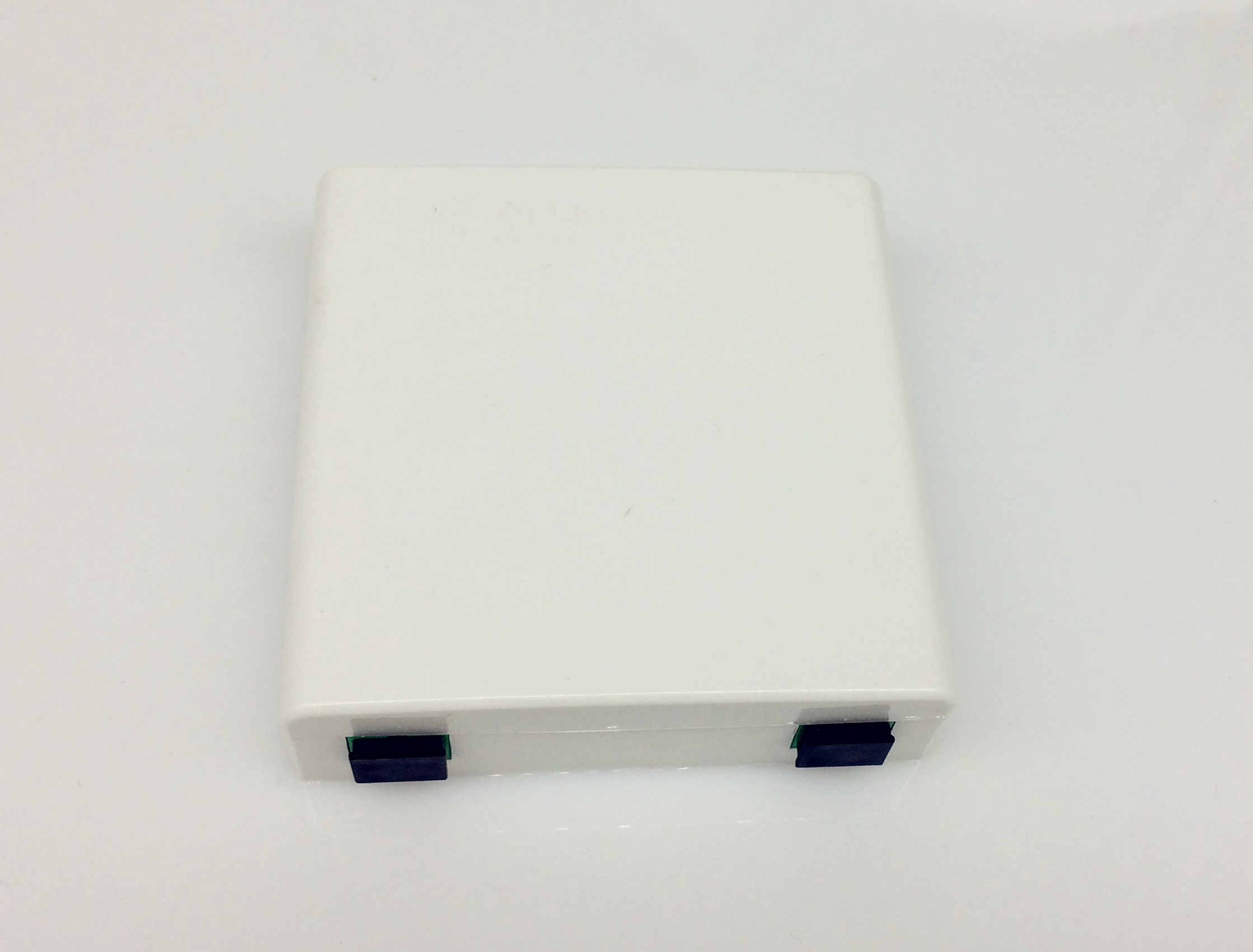 MT-1042 FTTH 86*86 Type Indoor Terminal Box Fiber Optic Mounting Box