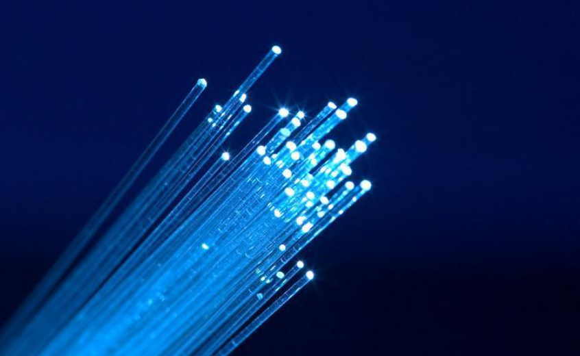 Difference between single mode fiber and multi-mode fiber
